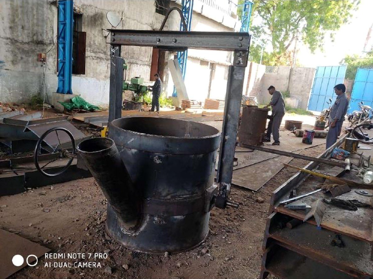 Casting product machinery