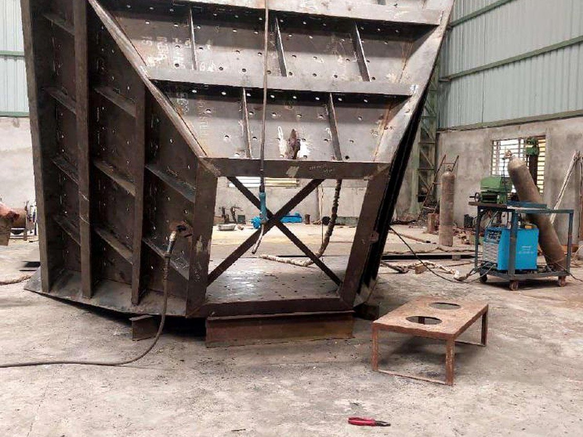 Heavy industrial fabrication project